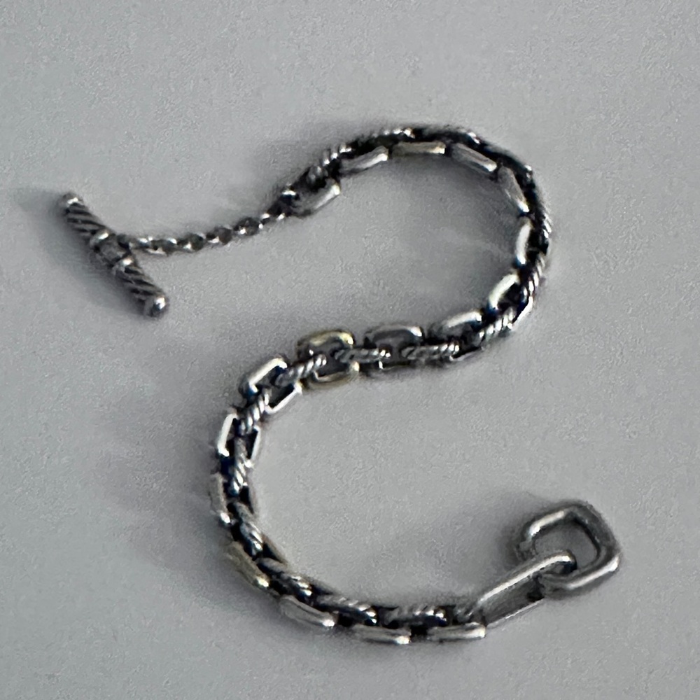 David Yurman Silver 925 Madison Chain with 18 Karat Bonded Yellow Gold.
